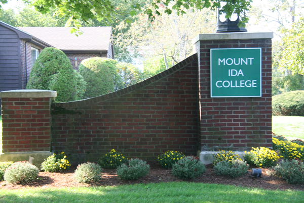 Mount Ida College