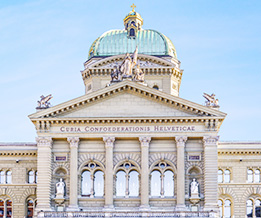 2018各国留学新政大起底-山西新通留学